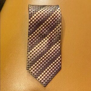Gorgeous Valerio Garati Hand Made Pure Silk tie